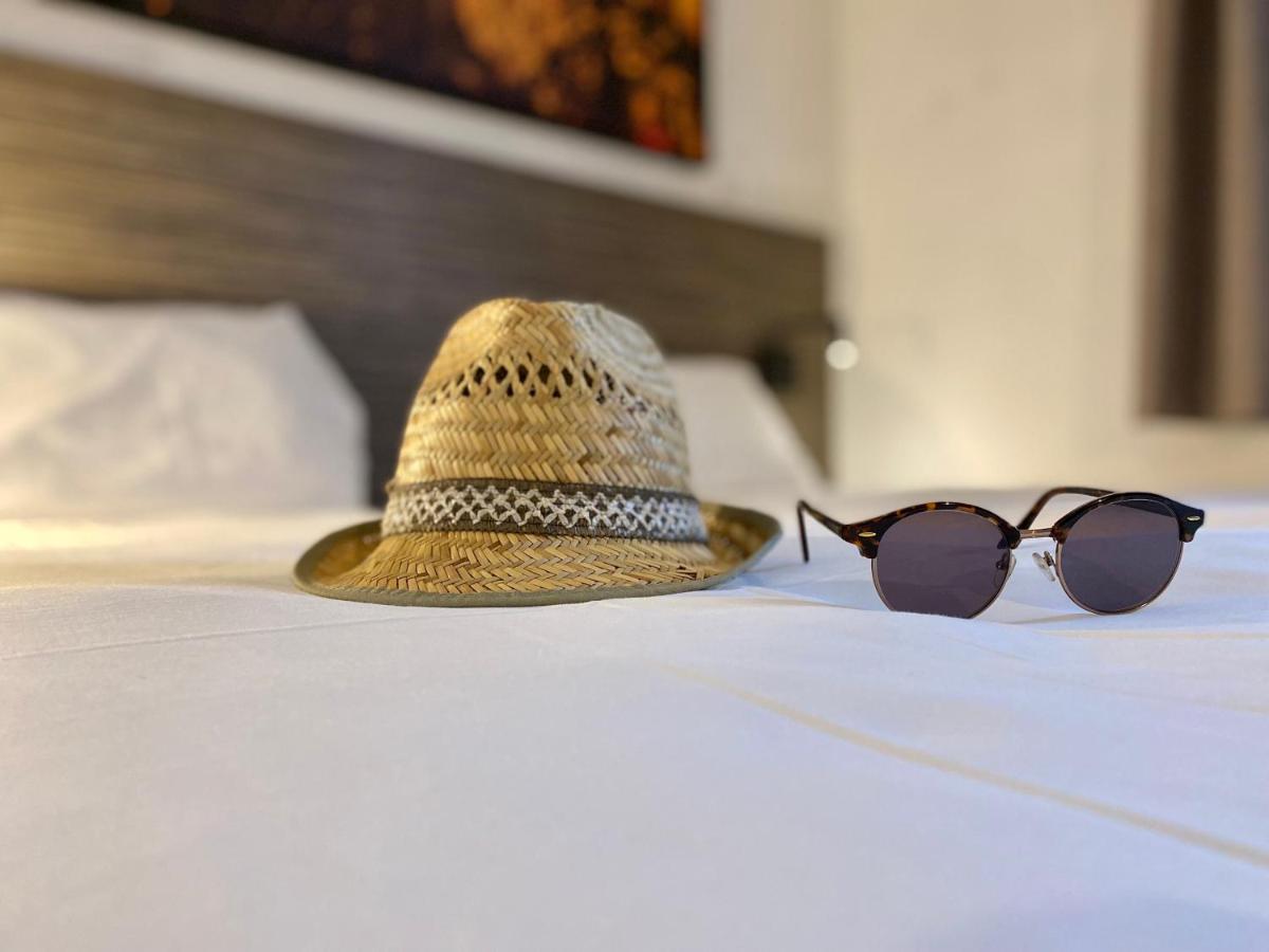 Hotel The Originals City, Angers Sud, Le Village 49 Les Ponts-de-Cé
