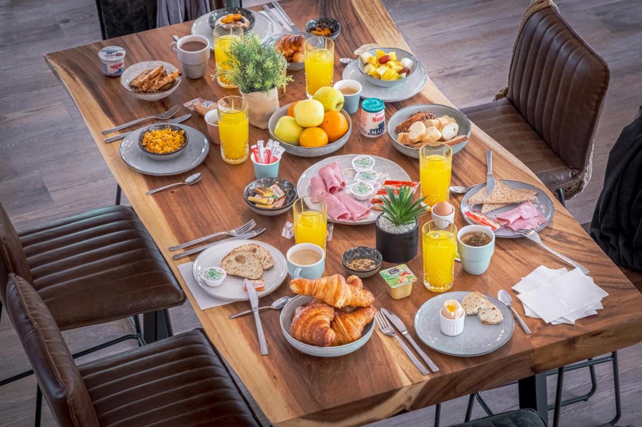 Hotel The Originals City, Angers Sud, Le Village 49 Les Ponts-de-Cé