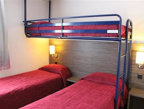 The Originals City, Angers Sud, Le Village 49 Hotel 3*